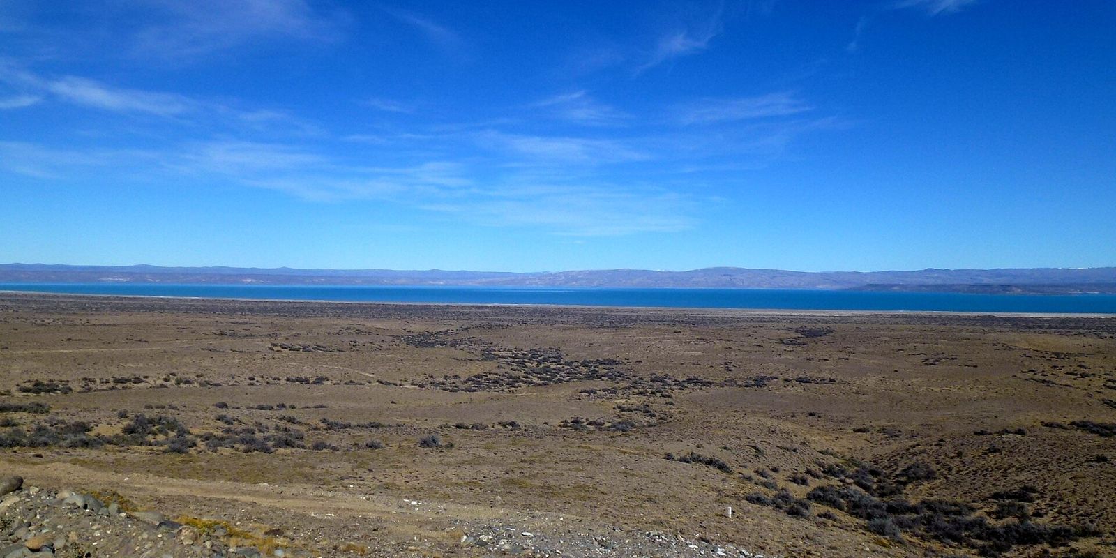 Lago Cardiel, perto de Gobernador Gregores